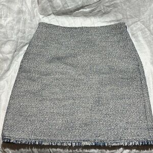 ❤️2/$15 or 3/$21❤️ NWOT Banana Republic Navy/Grey Tweed Skirt Size 0